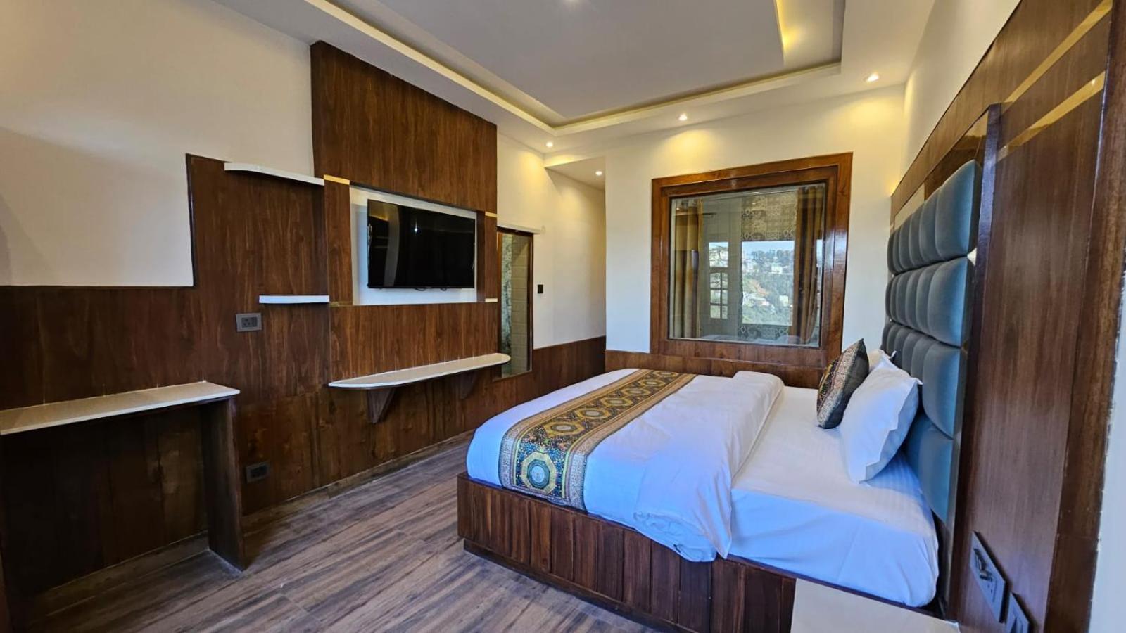 Mountain Zest- Simla Royale Near Mall Road Free Pickup From Railway Station Simla Exterior photo