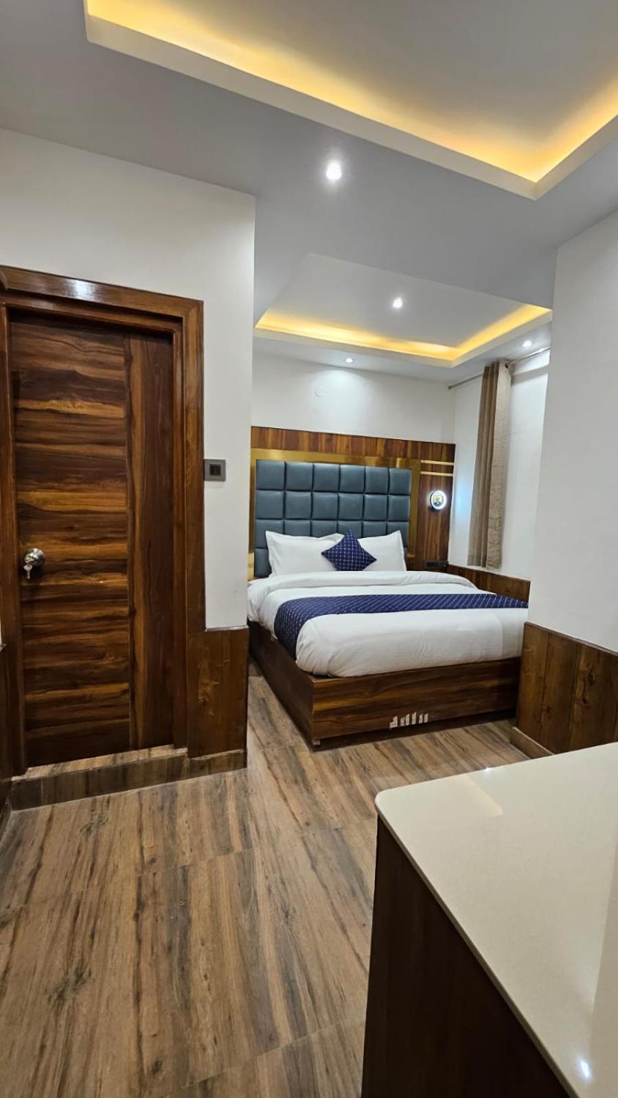 Mountain Zest- Simla Royale Near Mall Road Free Pickup From Railway Station Simla Exterior photo