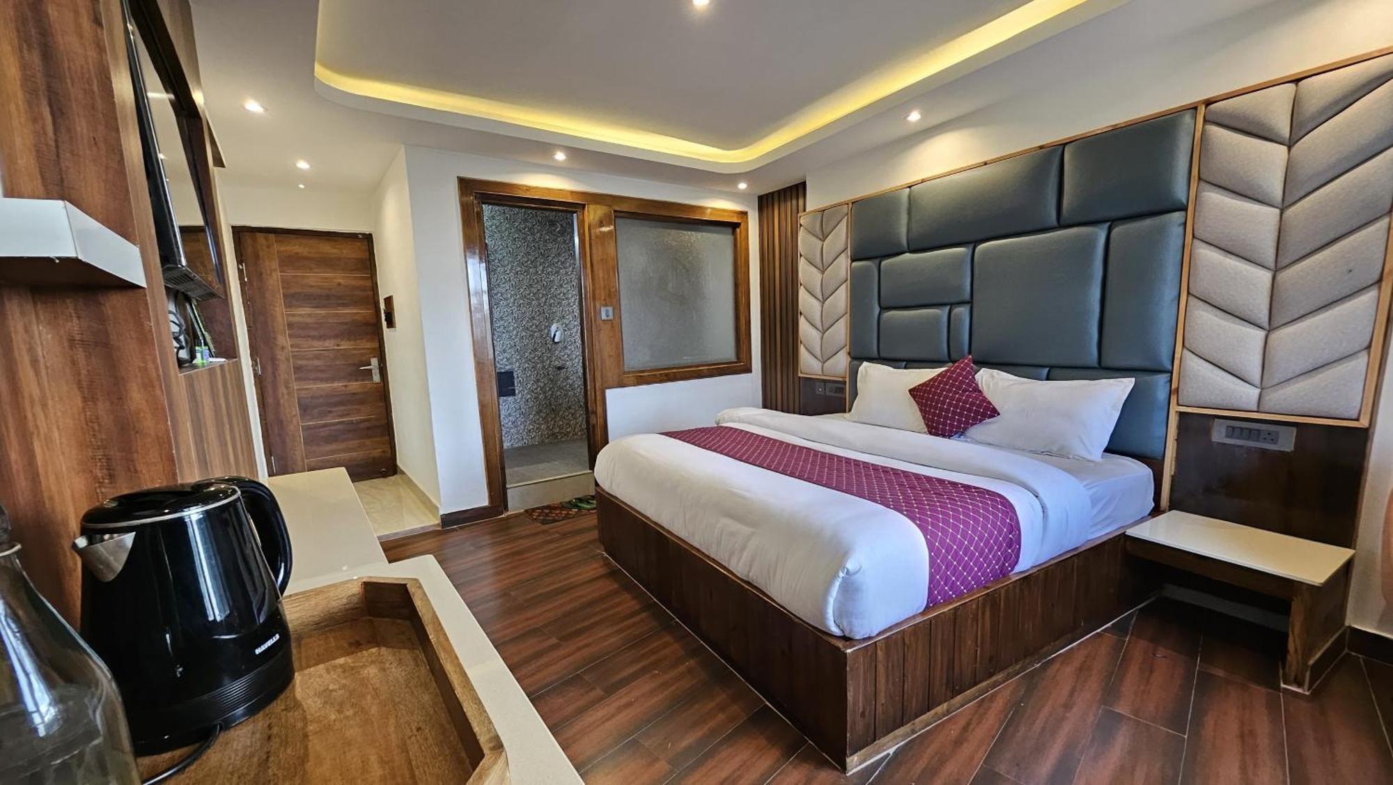 Mountain Zest- Simla Royale Near Mall Road Free Pickup From Railway Station Simla Exterior photo