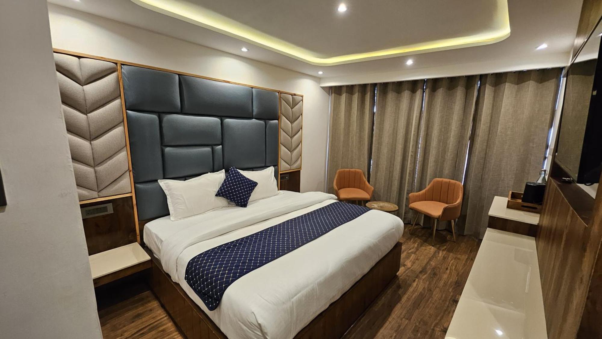 Mountain Zest- Simla Royale Near Mall Road Free Pickup From Railway Station Simla Exterior photo