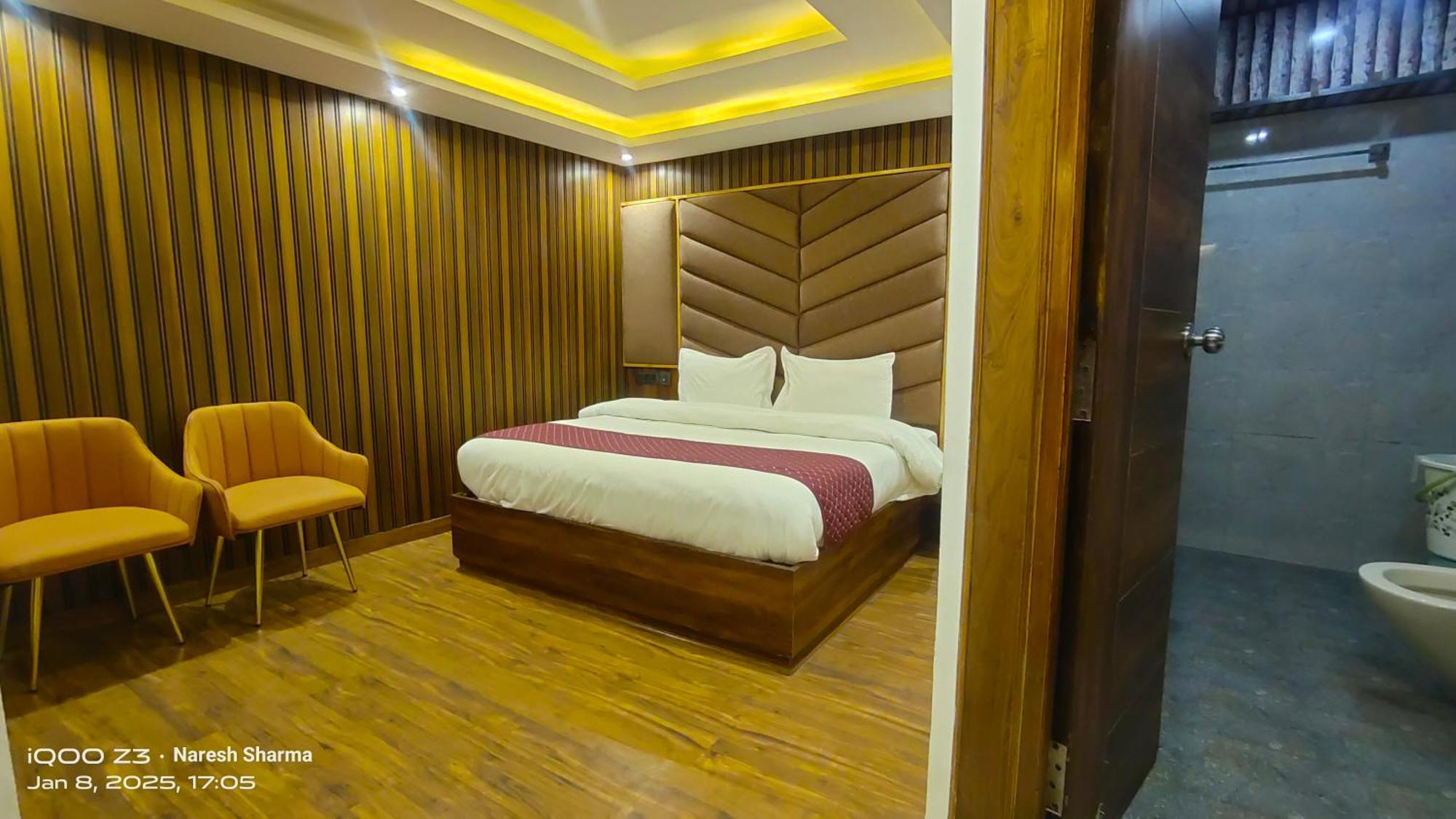 Mountain Zest- Simla Royale Near Mall Road Free Pickup From Railway Station Simla Exterior photo